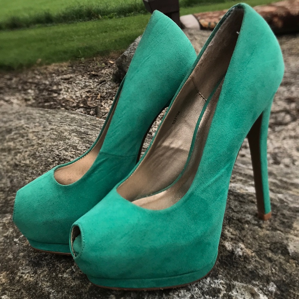 Sharp Teal high heeled shoes Charlotte Russe